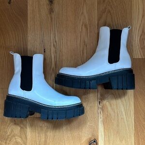 AQUA Womens White 1-1/2" Platform Casey Block Heel Leather Booties 7.5 M combat